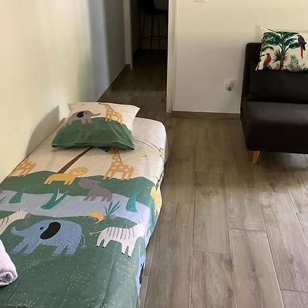 Kazacoco Bungalow A 5 Min A Pieds Du Lagon ラ・サリーヌ・レ・バン エクステリア 写真