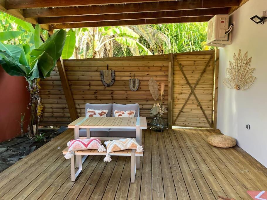 Kazacoco Bungalow A 5 Min A Pieds Du Lagon ラ・サリーヌ・レ・バン エクステリア 写真